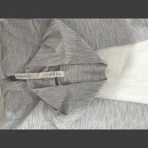 white and grey striped lululemon align leggings size 4